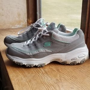 Skechers DLites Life Savers Womens 9B